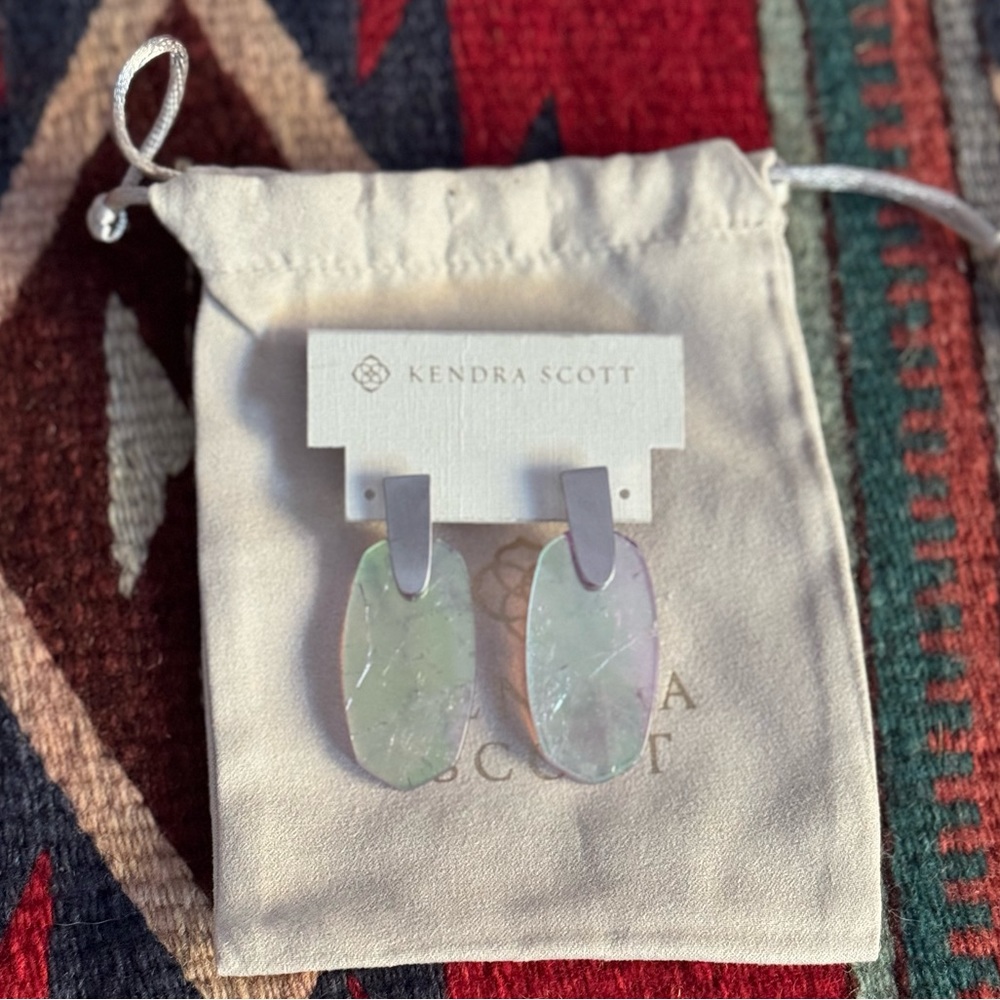 Kendra Scott Aragon silver drop earrings